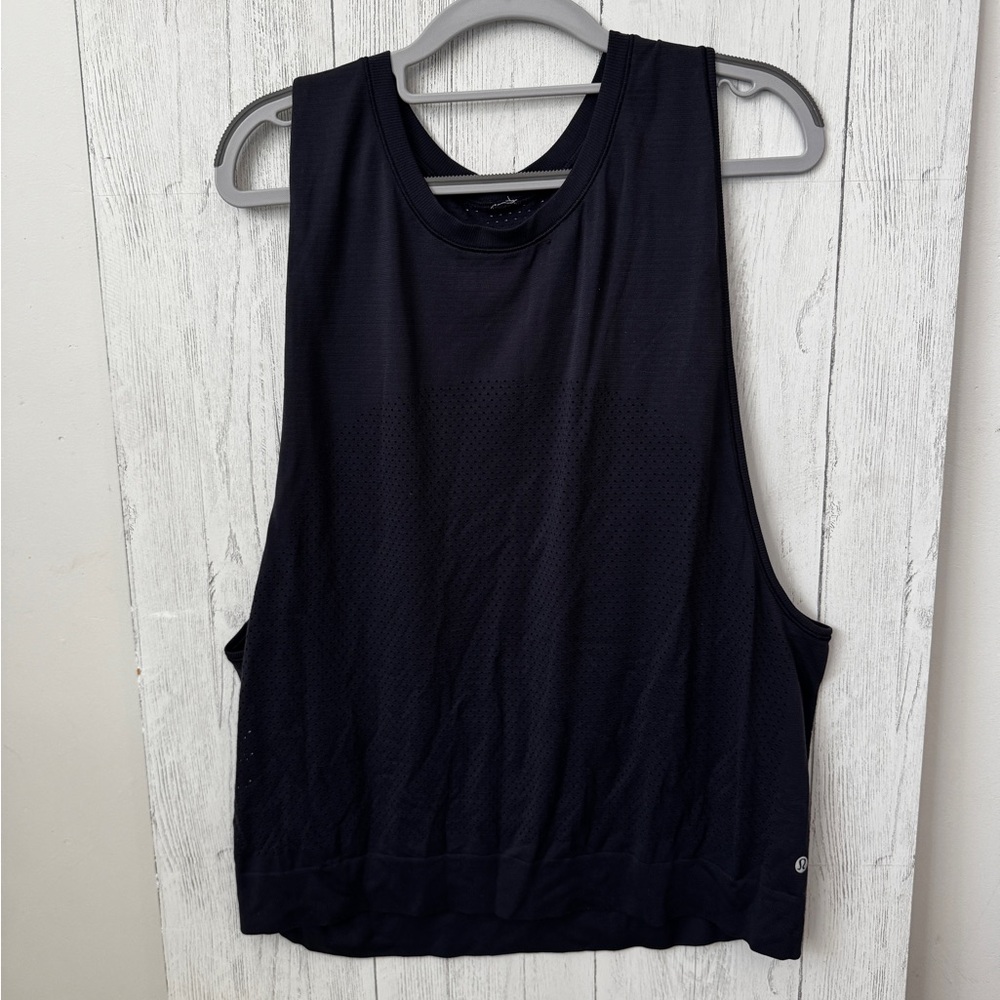 lululemon Navy breeze Muscle Tee
